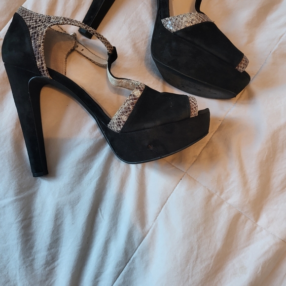 Michael Kors Sophia T-Strap Heels - Picture 5 of 7
